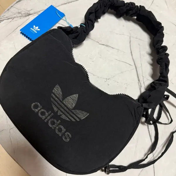 [BUNJANG] Adidas Shirring Mini Shoulder Bag Black / 아디다스 숄더백 새상품