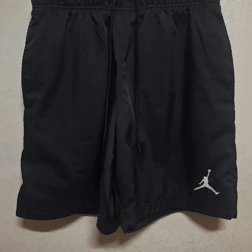 [BUNJANG] Nike Jordan Jumpman Poolside Shorts Black / 나이키 조던 점프맨 풀사이드 쇼츠