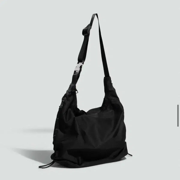 [BUNJANG] ARCS LONDON Hey Black Sling Bag / 아르크스 런던 헤이 블랙 슬링백