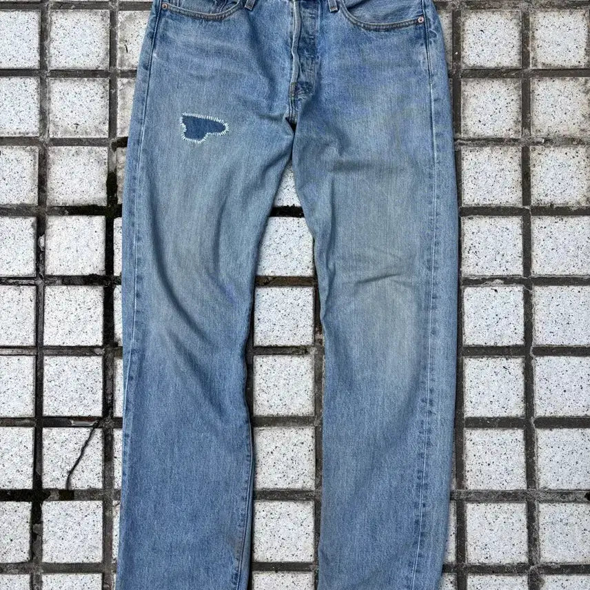 [BUNJANG] Levi's 501 Sashiko Button Fly Jeans (90s) / 90리바이스 501 버튼플라이 사시코