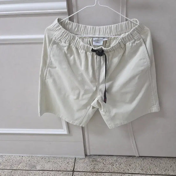 [BUNJANG] Gramicci Beige Shorts Size M / 그라미치 반바지 m