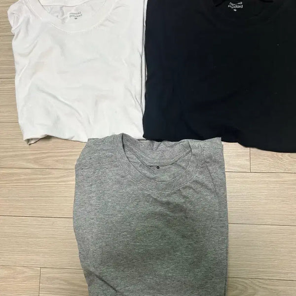 [BUNJANG] MUDIDI Basic Plain T-shirt 3-Pack Set (Black/White/Gray) / 무탠다드 무지 반팔티 3종 세트 (블랙/화이트/그레이)