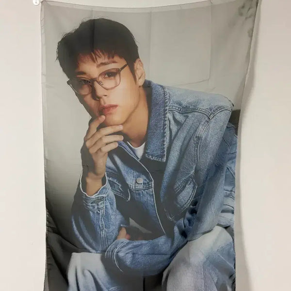 [BUNJANG] Gi-Yeong's Charcoal Chicken Fabric Poster / 기영이 숯불 치킨 패브릭 포스터 판매