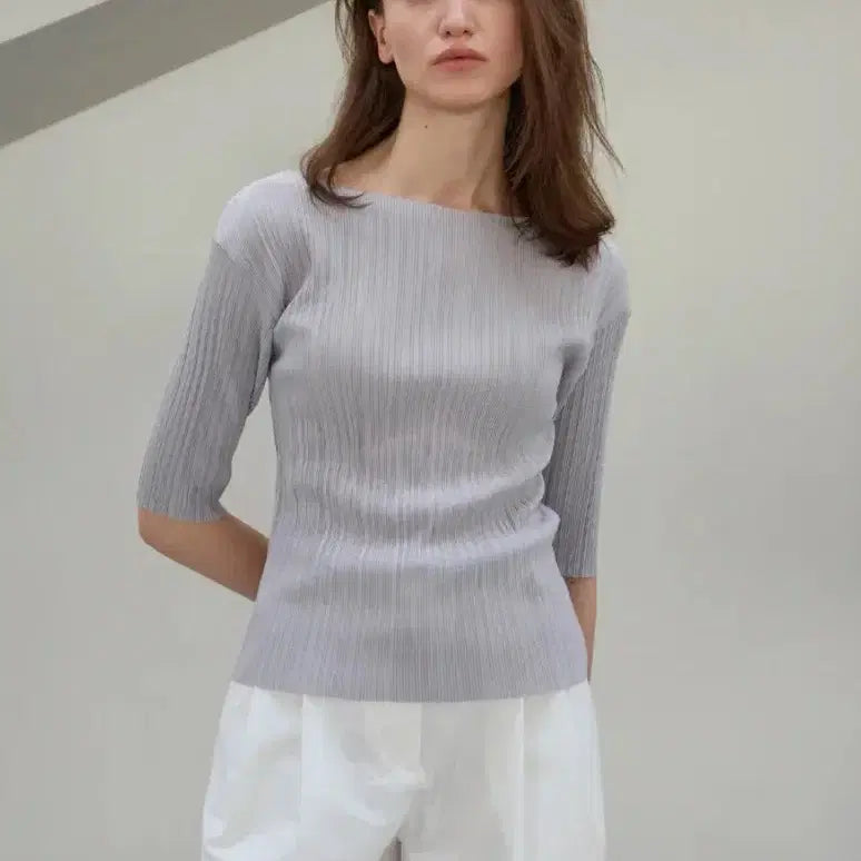 [BUNJANG] CHE Pleated Half Top (Light Grey) / (새상품)체 che 플리츠 하프 탑(라이트그레이)