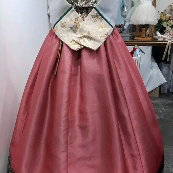 [BUNJANG] Women's Hanbok Set Size 66 / 여성 한복세트  66