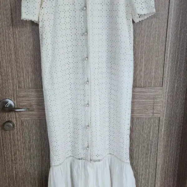[BUNJANG] Bicini Lace Long Dress / 바이씨니 레이스 원피스