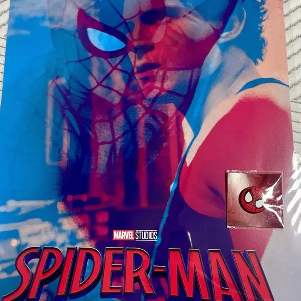 [BUNJANG] Spider-Man Dual Poster + Badge Set / 스파이더맨 듀얼 포스터 + 뱃지