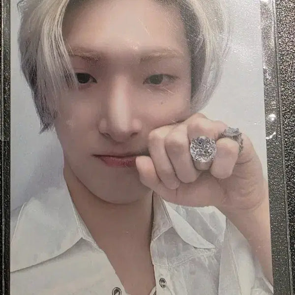 [BUNJANG] ENHYPEN DÉJÀ VU Popup POB (Min-gi) / 에니티즈 애니티즈 데자부 팝업 5만원 특전
