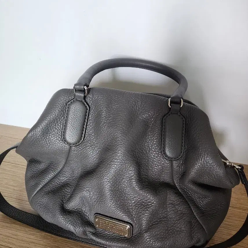 [BUNJANG] Marc Jacobs Leather Tote Bag / (새상품)마크바이제이콥 가죽가방