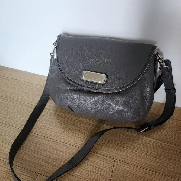 [BUNJANG] Marc Jacobs Leather Crossbody Bag / (새상품)마크바이제이콥 가죽크로스백