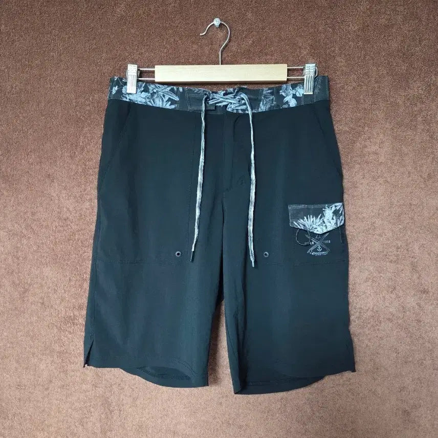 [BUNJANG] Discovery Men's Swim Shorts Size 30 / 디스커버리 반바지 수영복바지 30전후
