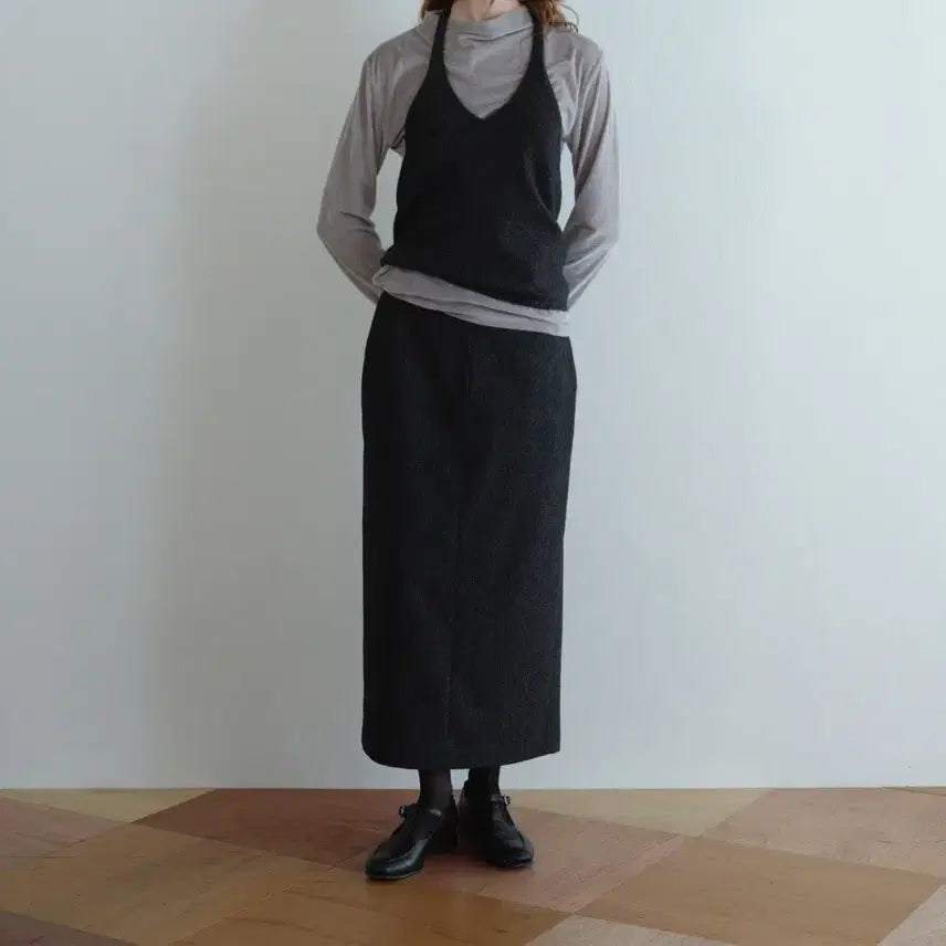 [BUNJANG] Arto Halterneck Knit Top / 아르토 홀터넥 니트 탑