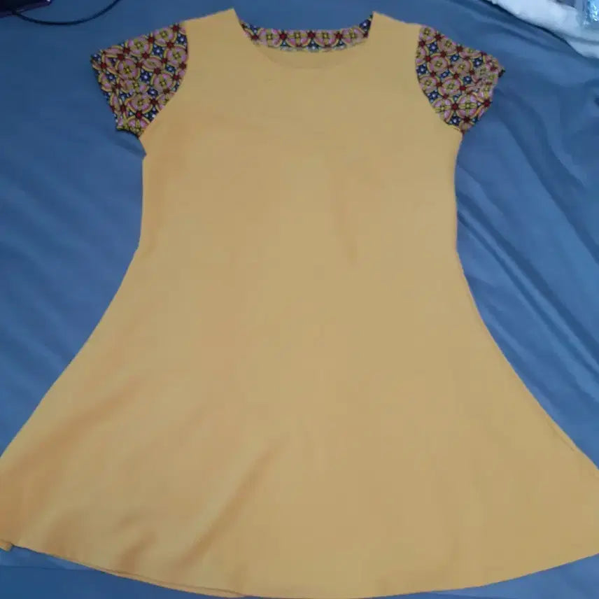 [BUNJANG] Pattern Sleeve Mini Dress - Yellow / 패턴 소매 미니 원피스 옐로우