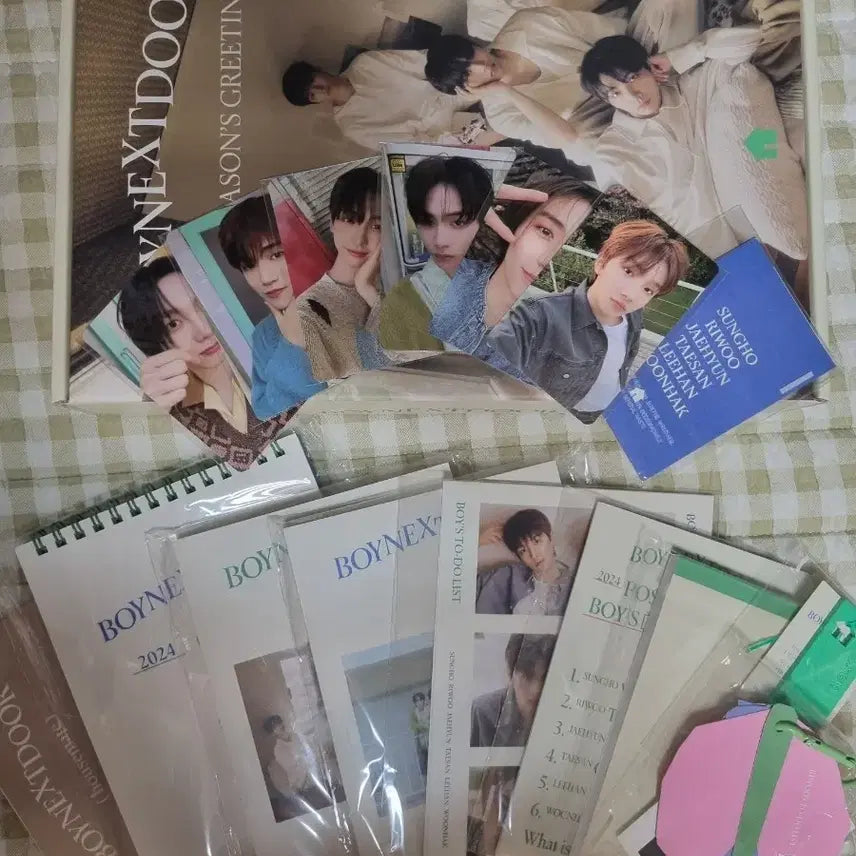 [BUNJANG] BOYNEXTDOOR 2024 Season's Greetings / 보넥도 보이넥스트도어 2024 시그 시즌그리팅