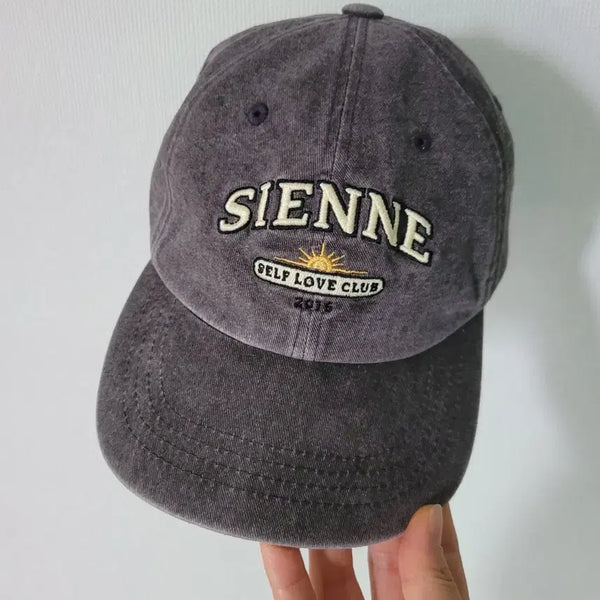 [BUNJANG] SIENNE Washed Embroidered Cotton Baseball Cap - Brown / 시엔느 볼캡 SIENNE 볼캡 브라운