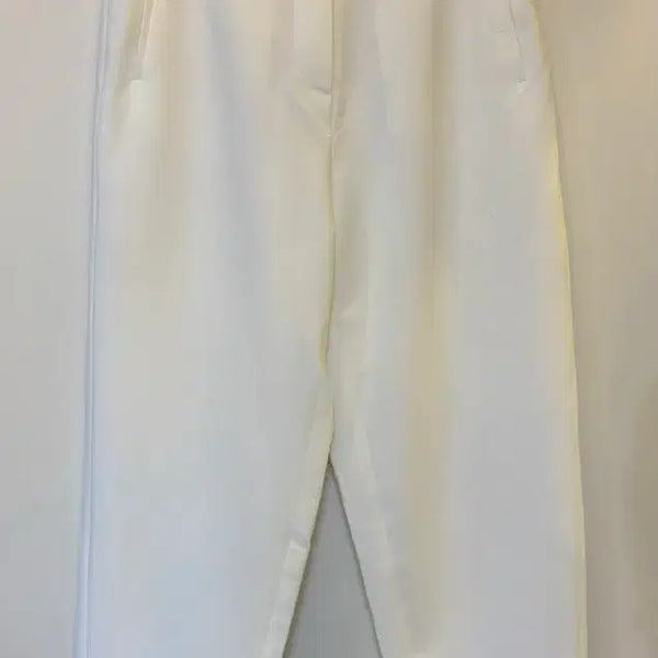 [BUNJANG] BY MIN White Slacks (Size 2) / BY MIN 화이트 슬랙스 2 (M)