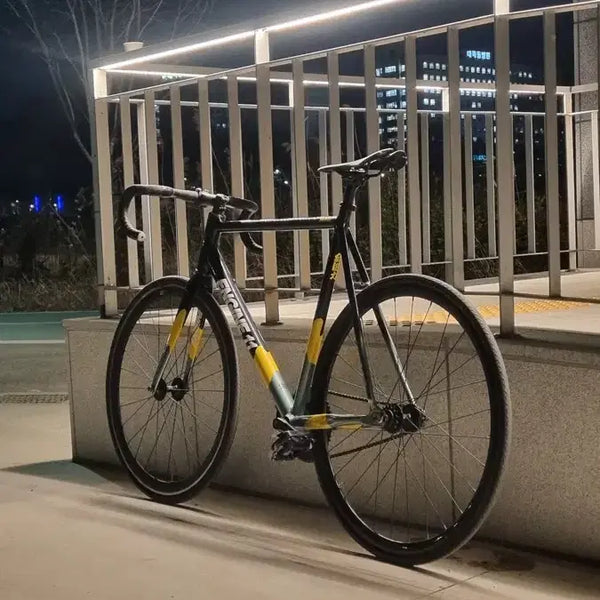 [BUNJANG] Engine 11 Crit-D Honey Bee Edition Fixed Gear Bicycle / 엔진11 꿀벌
