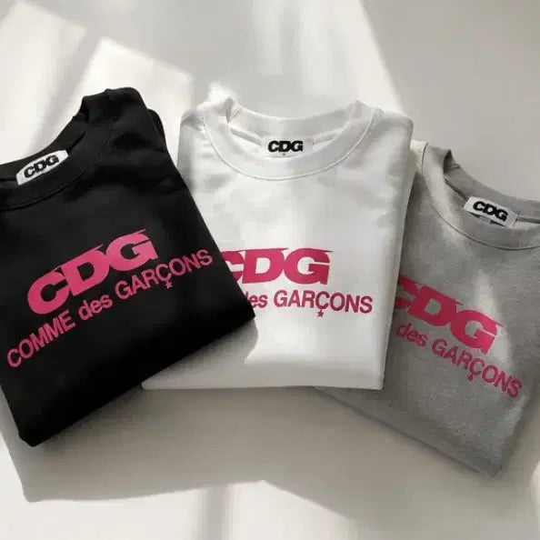 [BUNJANG] Comme des Garçons CDG Pink Logo Sweatshirt / 무료배송)꼼데가르송 CDG 핑크로고  맨투맨 3컬러
