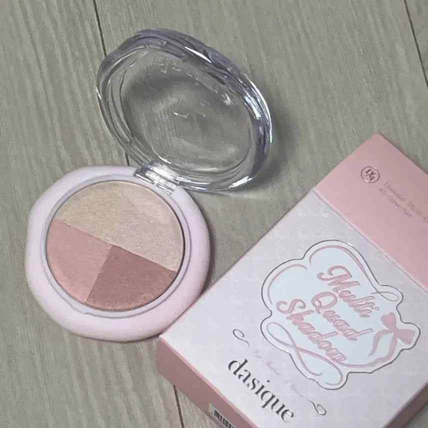 [BUNJANG] Dasique Multi Quad Cotton Kiss Eyeshadow (Sealed) / (미개봉) 데이지크 멀티 쿼드 코튼키스 섀도우