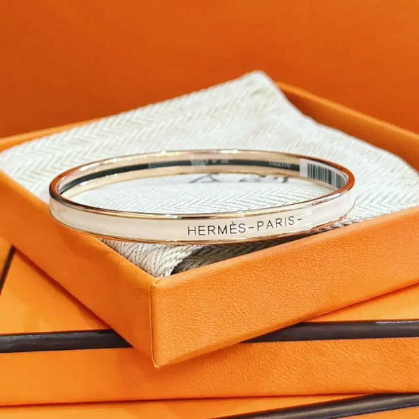 [BUNJANG] Hermes Slim Enamel Letter Print Bracelet Cream White Medium / 에르메스 초슬림 에나멜 레터 프린트 팔찌 크림화이트 사이즈 미디엄