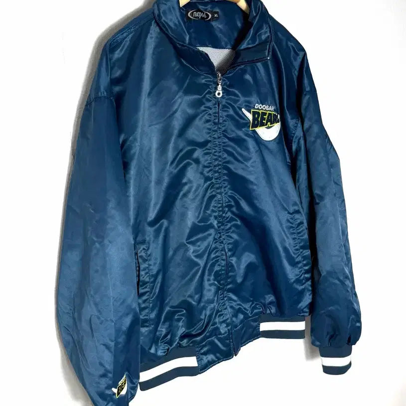 [BUNJANG] Doosan Bears Baseball Jacket / 두산베어스 유니폼