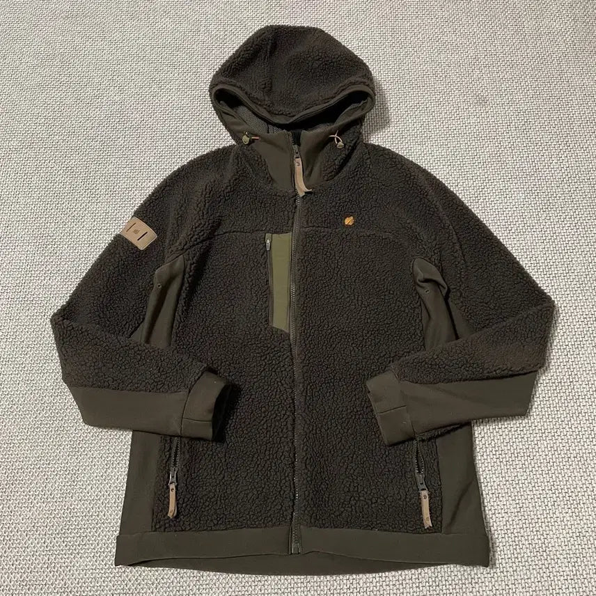 [BUNJANG] Lafuma Fleece Hoodie Zip-up Jacket / L 라푸마 후리스 후디 집업 자켓 B.6813