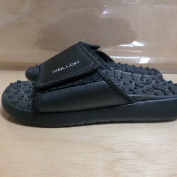 [BUNJANG] Balop Shiatsu Massage Slippers Black / 후루룩구제2 250 밸롭 지압 슬리퍼 블랙 260824