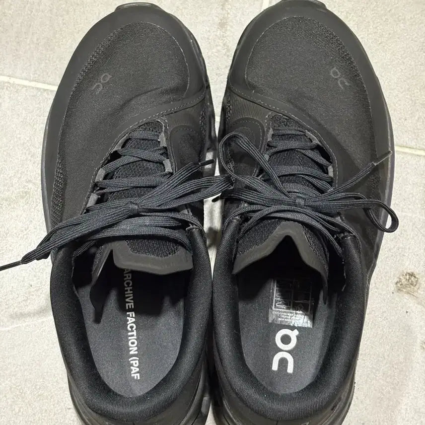 [BUNJANG] M250 On x PAF Cloud Monster 2 Black Magnet / [M250]온 x 파프(PAF) 클라우드 몬스터2 블랙 마그넷