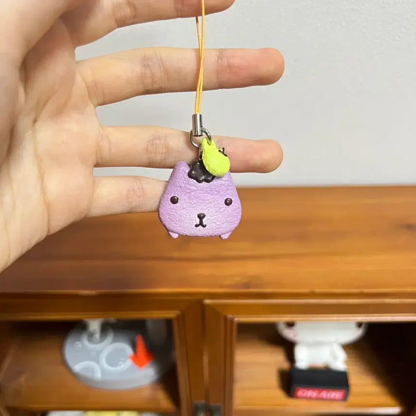 [BUNJANG] Cookie Capybara Keyring Strap / 쿠키 카피바라상 키링 스트랩