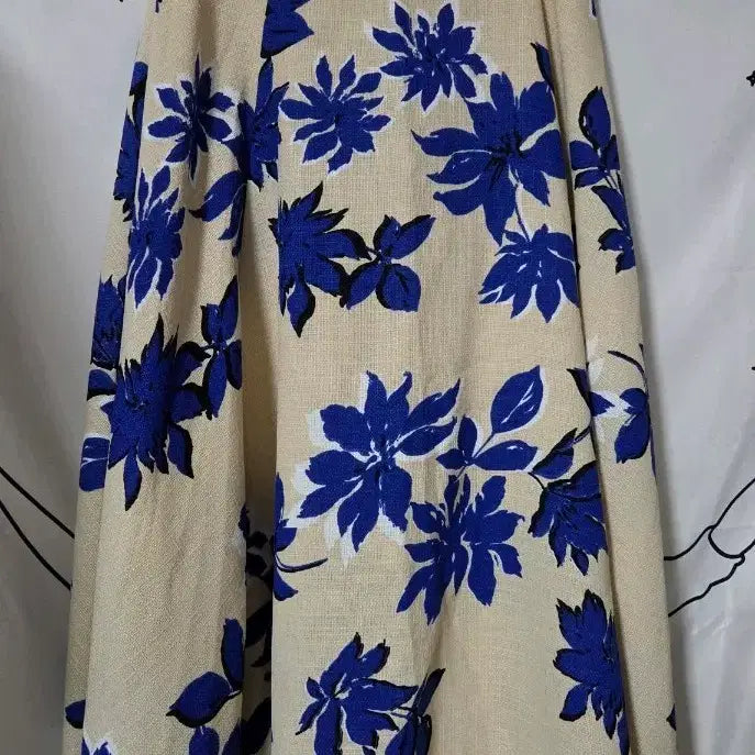 [BUNJANG] Love Paris Flower Pattern Long Skirt / 러브파리스 플라워 패턴 롱 스커트