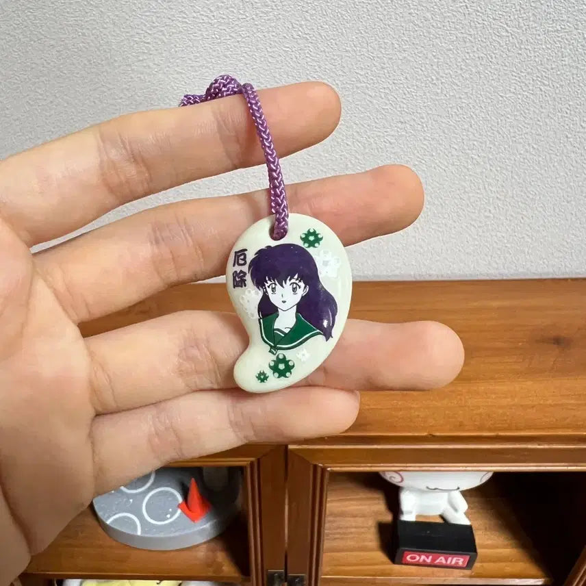 [BUNJANG] Inuyasha Kagome Charm Keychain / 이누야샤 카고메 가영이 부적 키링