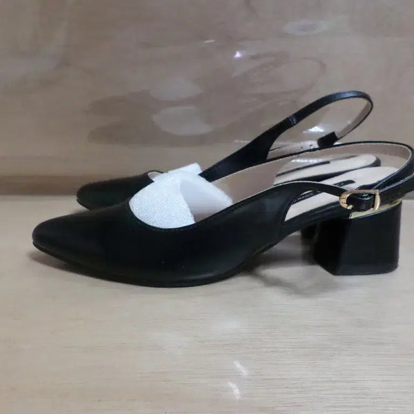 [BUNJANG] Sobo Handmade Sandals Slippers / 후루룩구제2 235 소보 핸드메이드 샌들 슬리퍼 260824