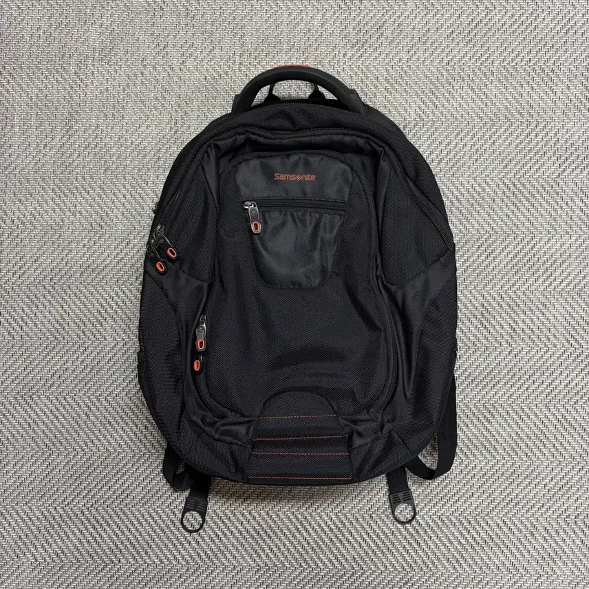 [BUNJANG] Samsonite Medium Backpack Black / 샘소나이트 미디움사이즈 백팩 블랙