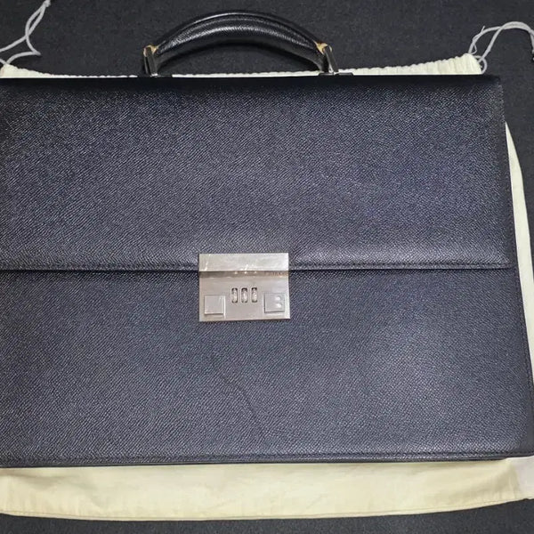 [BUNJANG] BALLY Classic Hard Briefcase with Dial Lock and Dust Bag / 발리(BALLY) 올레더 브리프케이스 / 다이얼락 / 더스트백 포함