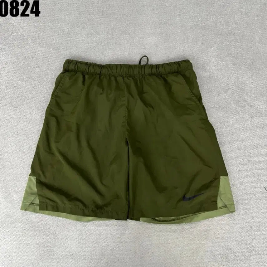 [BUNJANG] Nike Shorts Olive/Light Green XL / 나이키 반바지 올리브/라이트 그린 XL