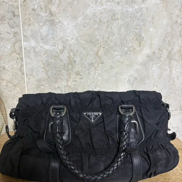 [BUNJANG] Prada Pocono Leather Gaufre Bag / 정품 프라다 포코노 가죽 고프레 가방