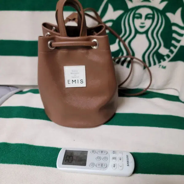 [BUNJANG] Emis Leather Bucket Bag Brown / 이미스  버킷 백백 브라운