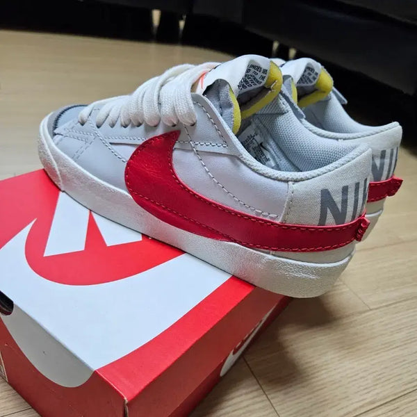 [BUNJANG] Nike Blazer Low '77 Jumbo White Red / 나이키 블레이저 로우 77 점보화이트 레드 270