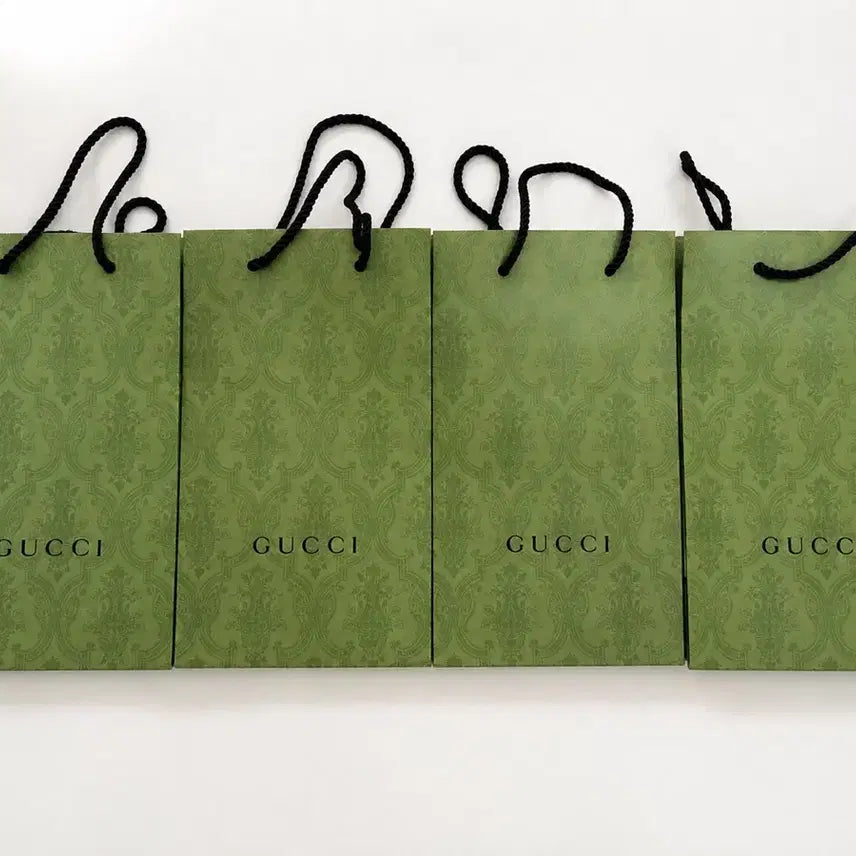 [BUNJANG] Gucci Watch Shopping Bag / 구찌 시계 쇼핑백