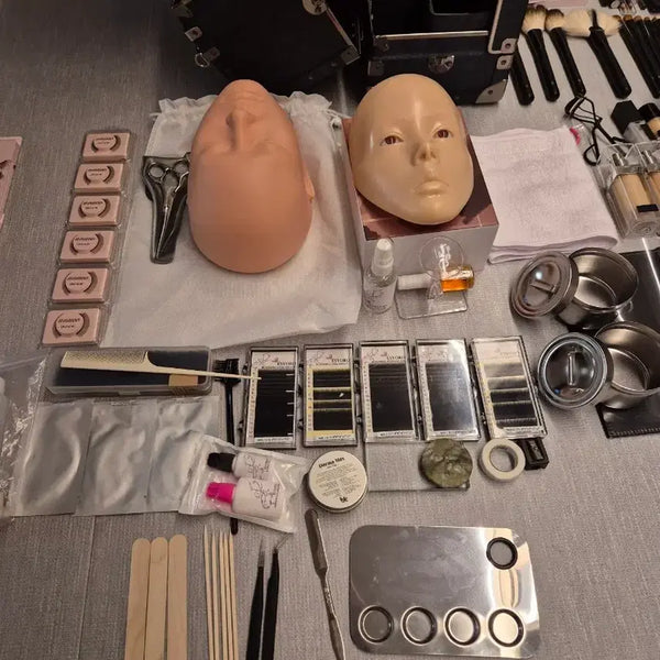 [BUNJANG] National Makeup Certification Practical Exam Kit with Brushes, Palette, and Dummy Head / 메이크업 국가자격증 실기재료 세트 (브러쉬, 팔레트, 더미헤드 포함)