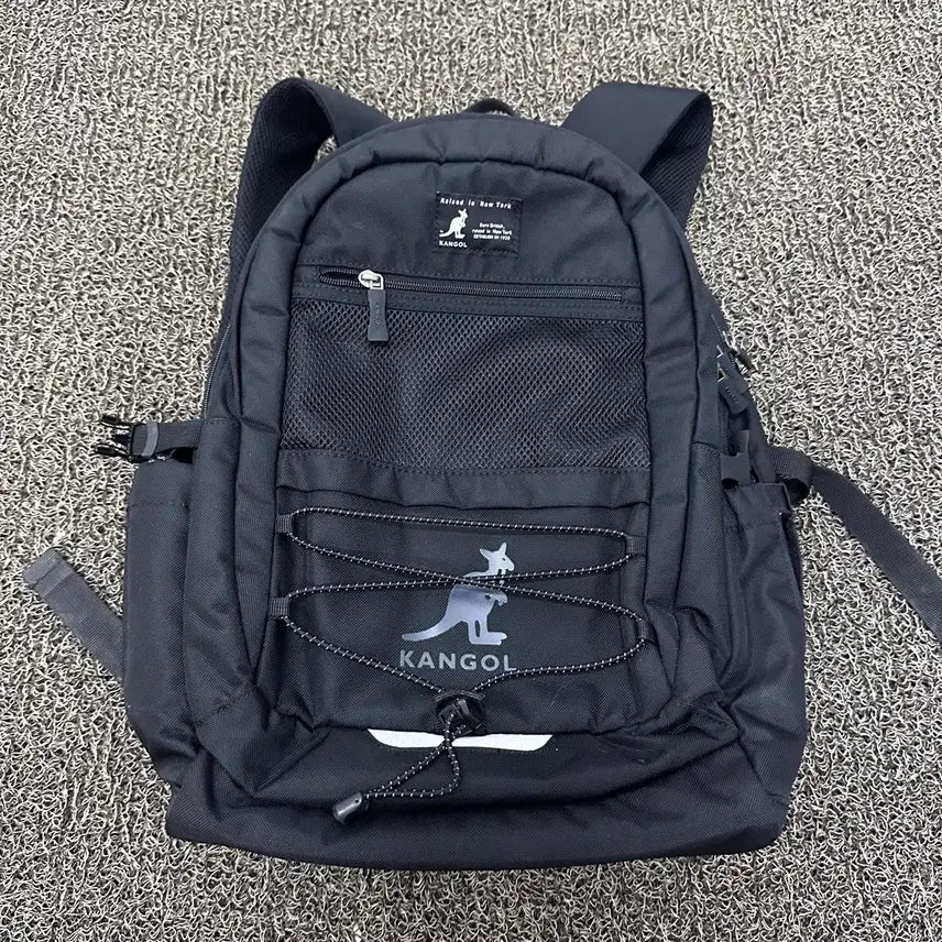 [BUNJANG] Kangol Backpack Black / 캉골 백팩 가방 블랙