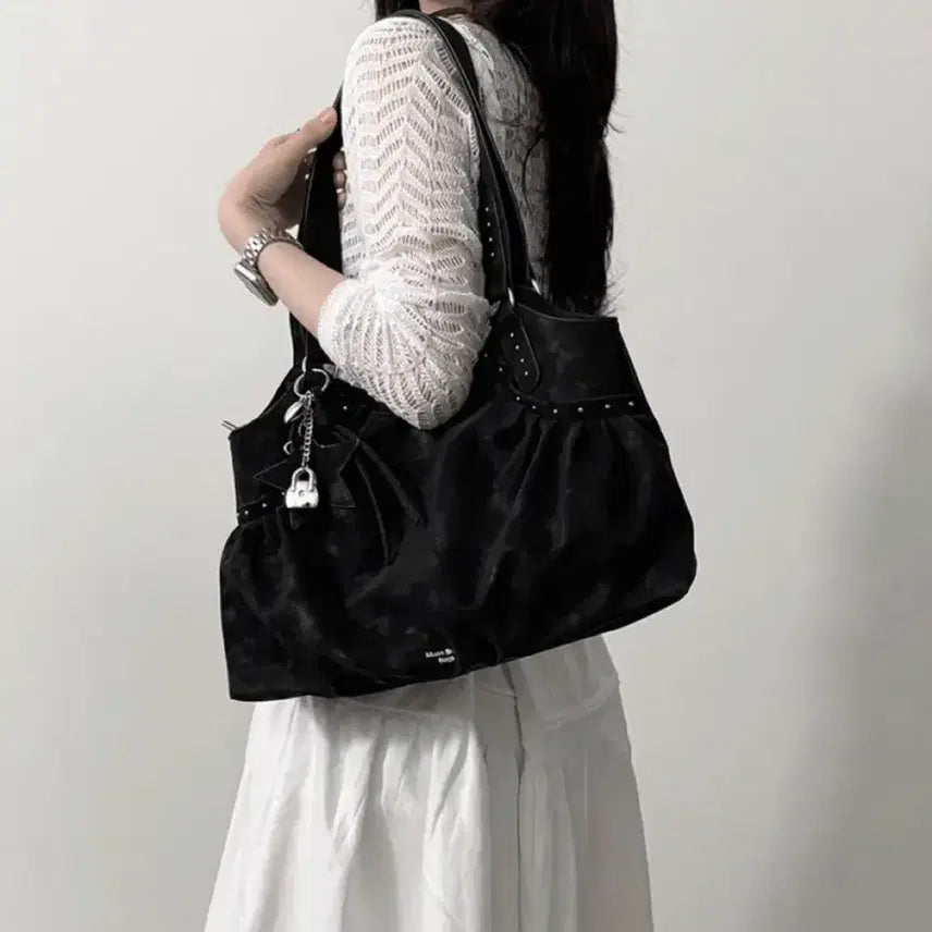 [BUNJANG] Vintage Black Shoulder Bag / 빈티지 블랙 숄더백