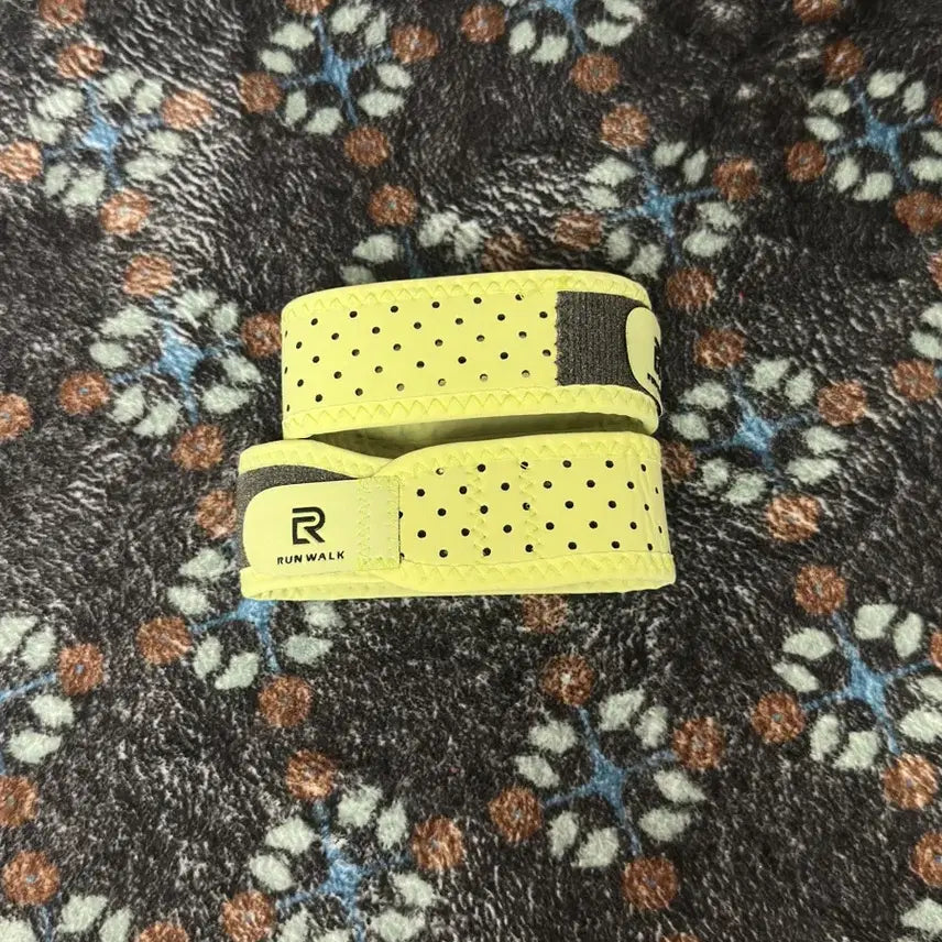 [BUNJANG] Runwalk Running Patella Brace (2 Pairs) / 런워크 러닝용 슬개골 보호대