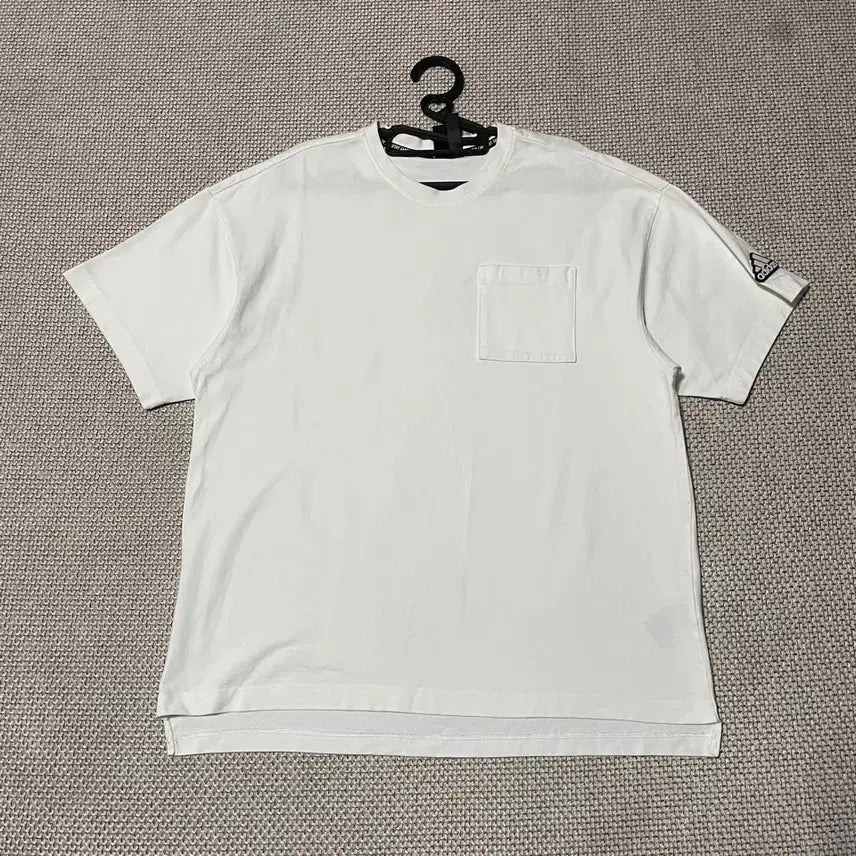 [BUNJANG] Adidas Round T-shirt (L/100) / L 아디다스 라운드 반팔티 B.8105