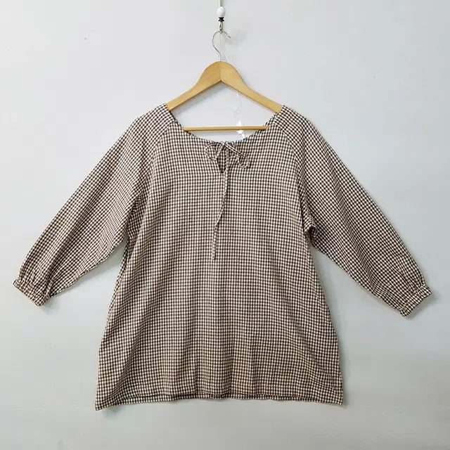 [BUNJANG] Kurihara Harumi Check Blouse / Kurihara Harumi 체크 블라우스