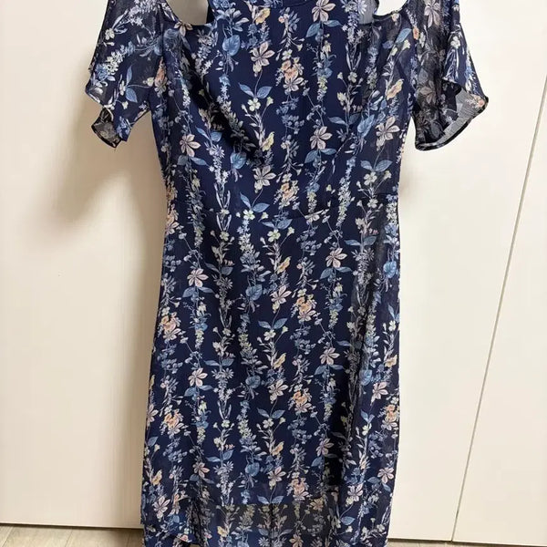 [BUNJANG] Navy Chiffon Floral Print Dress / 네이비 쉬폰 꽃무늬 원피스 (1회 착용)