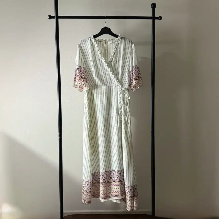 [BUNJANG] DEWL Wrap Dress Patterned / 듀엘 DEWL 랩 원피스