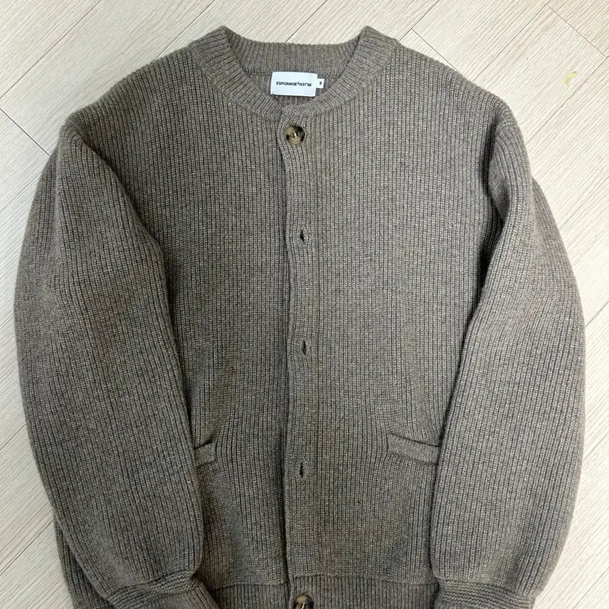 [BUNJANG] Espionage Cardigan Dust M / 에스피오나지 가디건 M