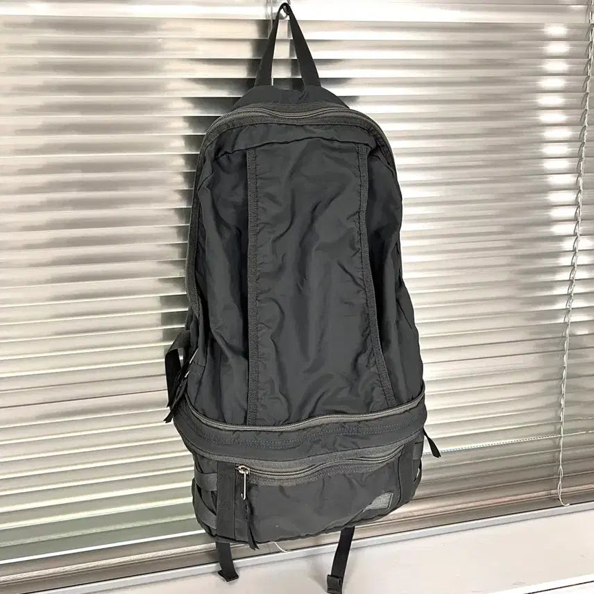 [BUNJANG] PORTER-TRIP 2WAY Backpack/Waist Bag (Gray) / PORTER-TRIP 2WAY BACKPACK(Gray) 포터 투웨이 백팩