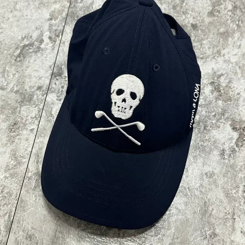 [BUNJANG] Mark &ロナ Genuine Golf Ball Cap Hat / [ 마크앤로나 ] 정품 / 골프 볼캡 모자
